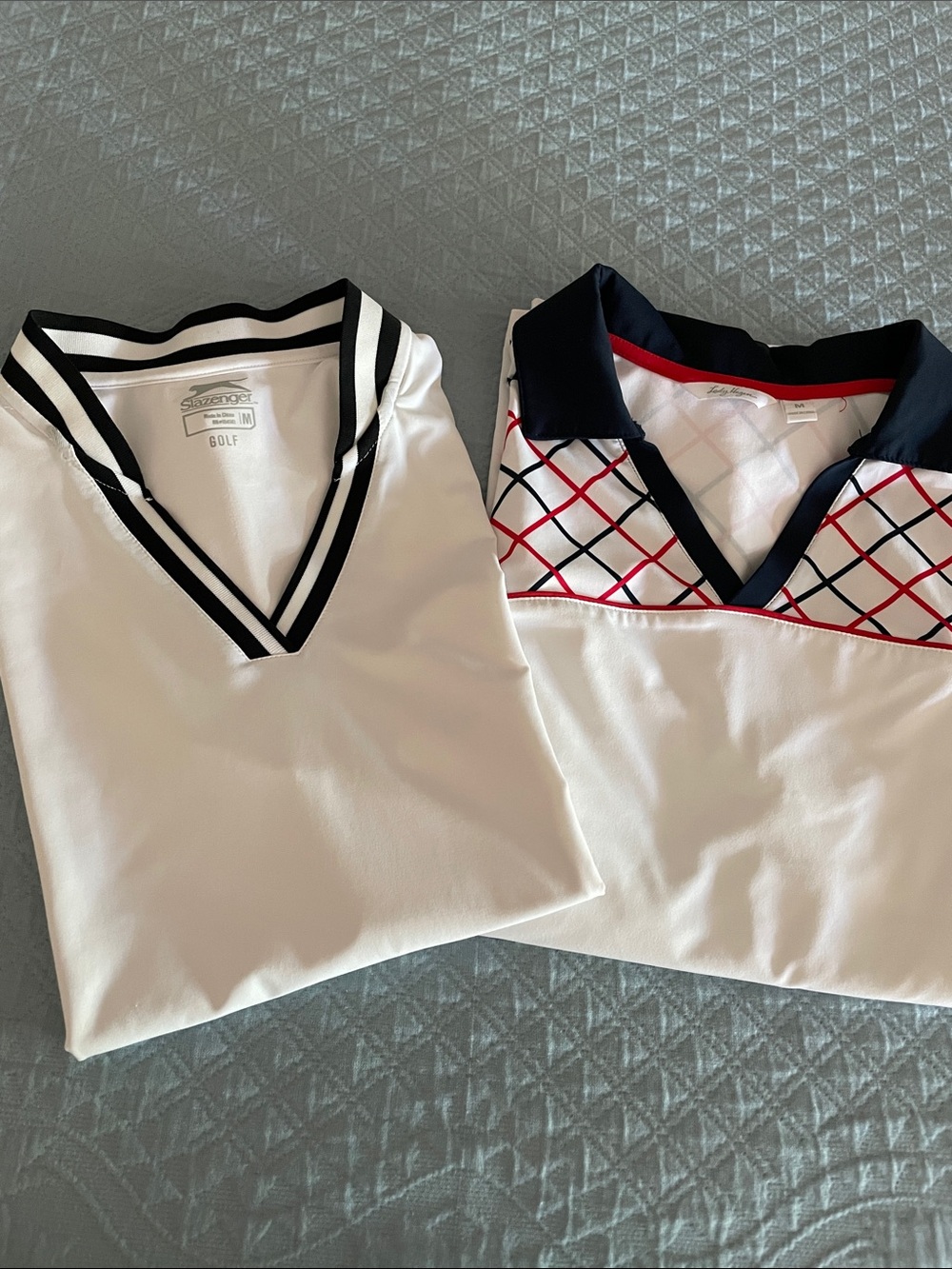 Sleeveless golf shirts